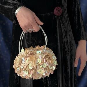 Little purse / sparkly fun flirty / peach iridescent sequins / day or night zest